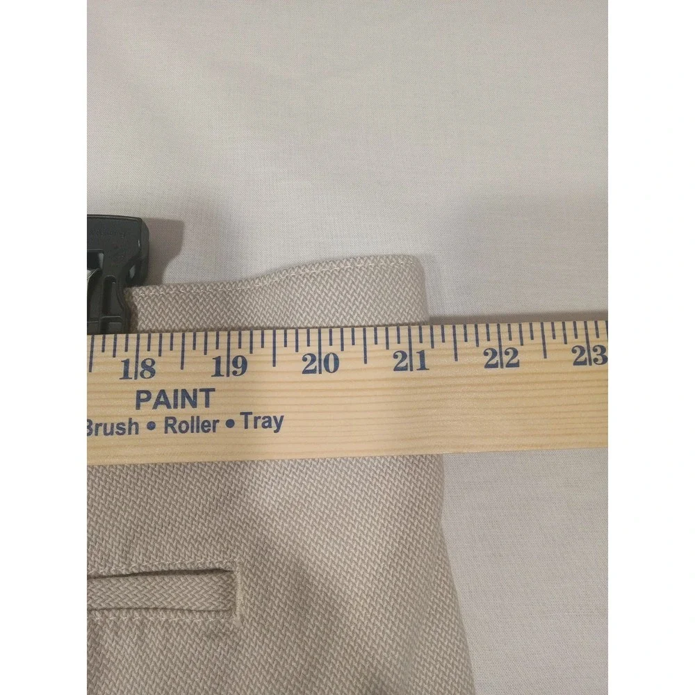 Apt.9 Performance Tech Shorts Men's 40 Beige Slim Fit 7